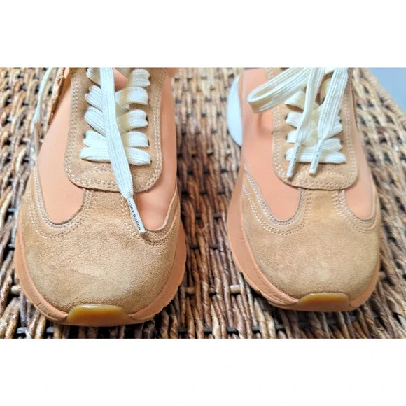 Tory Burch Good Luck Trainer Sneaker 6.5 Peach Parfait Platform Chunky Athleisur - Picture 2 of 12
